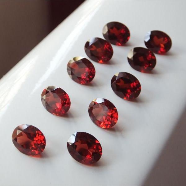 red garnet color